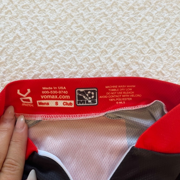 DC United Jersey - Picture 5 of 6